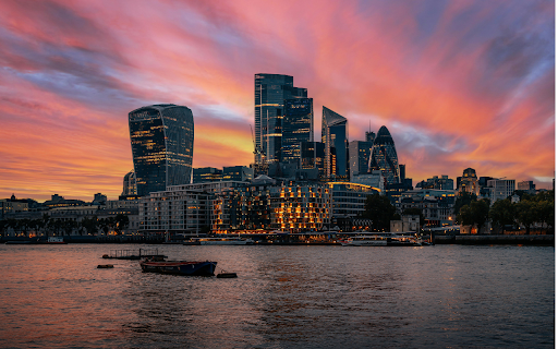 City Skyline during Sunset  from Chrome web store to be run with OffiDocs Chromium online