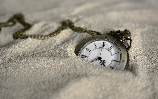 Clock buried in sand  from Chrome web store to be run with OffiDocs Chromium online