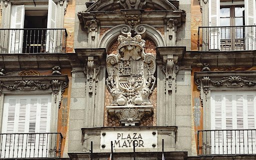 Close up of the Plaza Mayor in Madrid, Spain from Chrome web store to be run with OffiDocs Chromium online Close up of the Plaza Mayor in Madrid, Spain from Chrome web store to be run with OffiDocs Chromium online