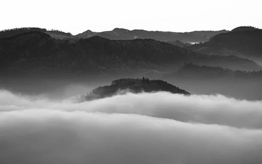 CLOUDS AND MOUNTAINS Theme  from Chrome web store to be run with OffiDocs Chromium online