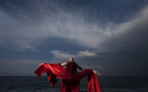 Dance of the sea  from Chrome web store to be run with OffiDocs Chromium online