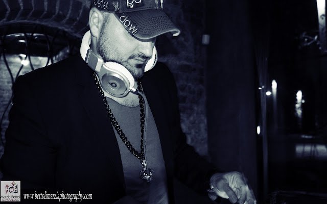 dj PETE DOW©Marzia Bettoli ph.  from Chrome web store to be run with OffiDocs Chromium online