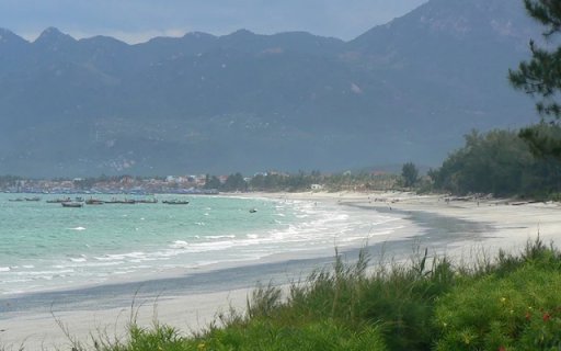 Doc Let Beach – A Tranquil Paradise in Nha Trang  from Chrome web store to be run with OffiDocs Chromium online
