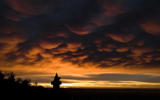 Dramatic Sunset with Silhouette over Graz  from Chrome web store to be run with OffiDocs Chromium online