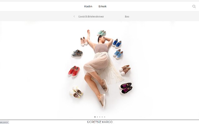 Epocale Sneaker Rengin Tarzin! van de Chrome-webwinkel om te worden uitgevoerd met OffiDocs Chromium online