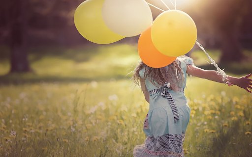 Girl and balloons  from Chrome web store to be run with OffiDocs Chromium online