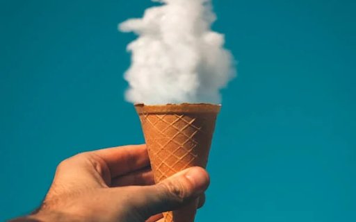 Hand holding ice cream  from Chrome web store to be run with OffiDocs Chromium online