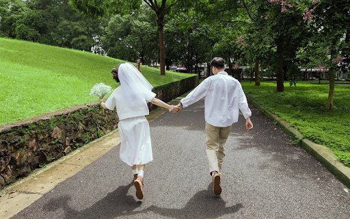 happy couple  from Chrome web store to be run with OffiDocs Chromium online