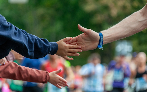 High five  from Chrome web store to be run with OffiDocs Chromium online