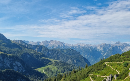 Hills and green forests  from Chrome web store to be run with OffiDocs Chromium online