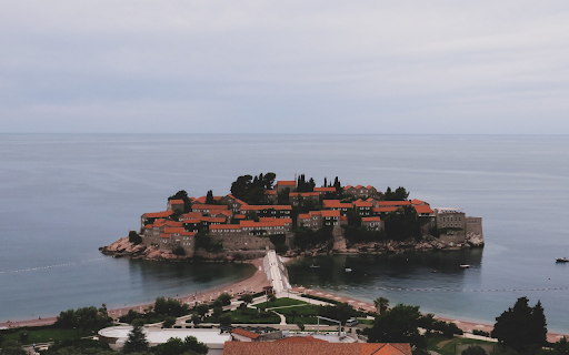 houses on the sea  from Chrome web store to be run with OffiDocs Chromium online