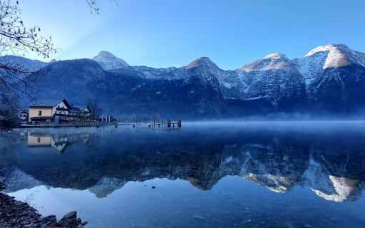 Lake mountains fog landscape  from Chrome web store to be run with OffiDocs Chromium online