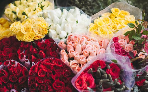 Large bouquets of roses  from Chrome web store to be run with OffiDocs Chromium online