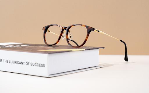 Luxurious eyeglass frames  from Chrome web store to be run with OffiDocs Chromium online