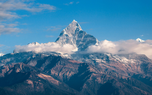 Majestic Mountain Peak  from Chrome web store to be run with OffiDocs Chromium online