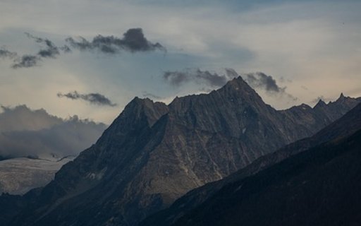 mountainTheme  from Chrome web store to be run with OffiDocs Chromium online