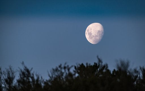 Night moon  from Chrome web store to be run with OffiDocs Chromium online