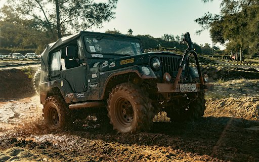 Offroad Car Driving in Mud on Drag Race  from Chrome web store to be run with OffiDocs Chromium online