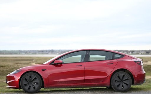 RED CAR Theme  from Chrome web store to be run with OffiDocs Chromium online