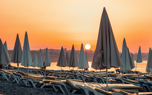 Relaxation area on the beach  from Chrome web store to be run with OffiDocs Chromium online