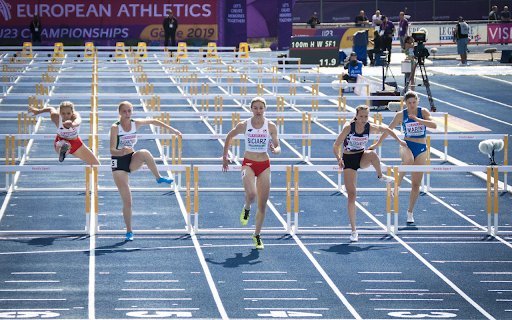 Run over hurdles  from Chrome web store to be run with OffiDocs Chromium online