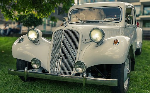 Shiny white car  from Chrome web store to be run with OffiDocs Chromium online