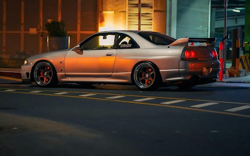Silver Nissan GT R on Street  from Chrome web store to be run with OffiDocs Chromium online