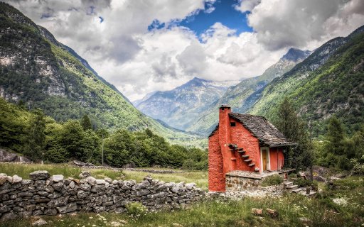 Small house in the valley  from Chrome web store to be run with OffiDocs Chromium online