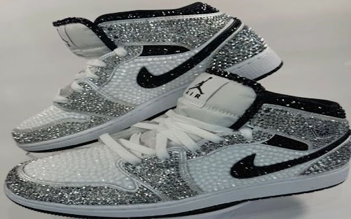 sneakers wallpaper  from Chrome web store to be run with OffiDocs Chromium online