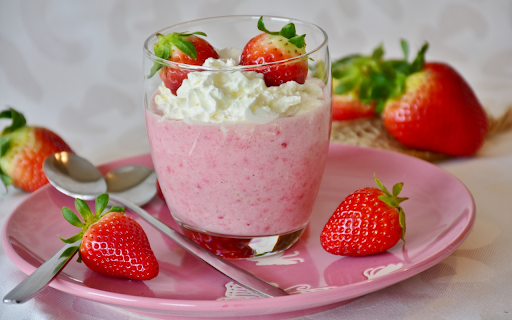 Strawberry ice cream smoothie  from Chrome web store to be run with OffiDocs Chromium online