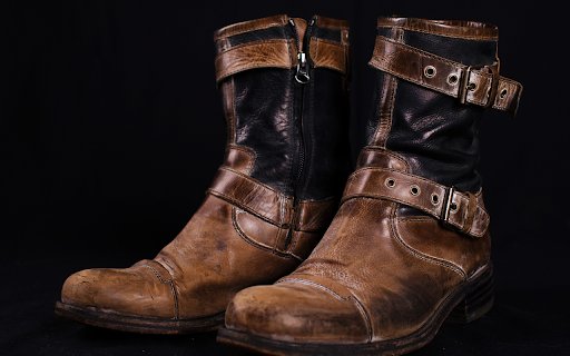 Stylish mens boots  from Chrome web store to be run with OffiDocs Chromium online