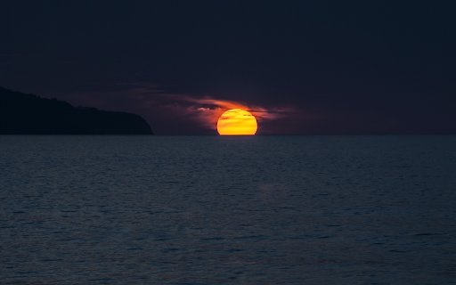 Sun on the sea  from Chrome web store to be run with OffiDocs Chromium online
