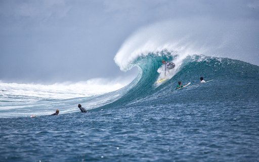 Surfing the ocean waves  from Chrome web store to be run with OffiDocs Chromium online