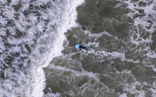 Surf on the waves  from Chrome web store to be run with OffiDocs Chromium online