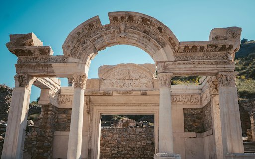 Temple of Hadrian in Ancient City of Ephesus  from Chrome web store to be run with OffiDocs Chromium online