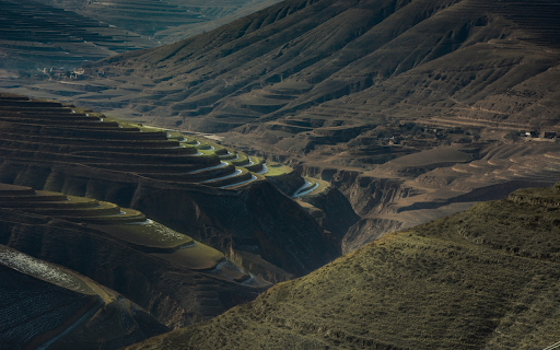 Terraced mountains  from Chrome web store to be run with OffiDocs Chromium online