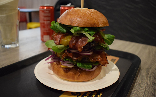 The cake is full of filling  from Chrome web store to be run with OffiDocs Chromium online