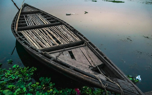 The Old Wooden Boat  from Chrome web store to be run with OffiDocs Chromium online