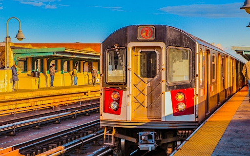 Train on Station in New York City  from Chrome web store to be run with OffiDocs Chromium online