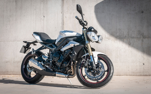 Triumph Street Triple R: A British Icon of Naked Sport Riding  from Chrome web store to be run with OffiDocs Chromium online