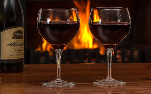 Two glasses of red wine  from Chrome web store to be run with OffiDocs Chromium online