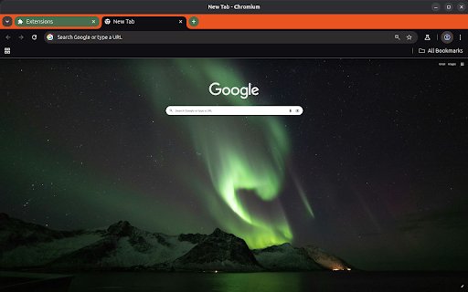 Ubuntu Plucky Puffin Northern lights over the peaks in Norway  from Chrome web store to be run with OffiDocs Chromium online