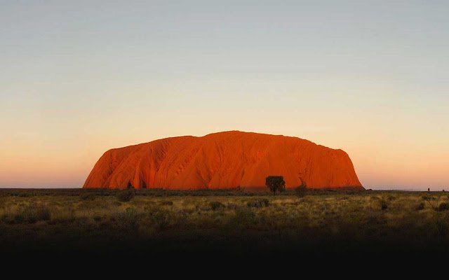 Uluru de la tienda web de Chrome se ejecutará con OffiDocs Chromium en línea