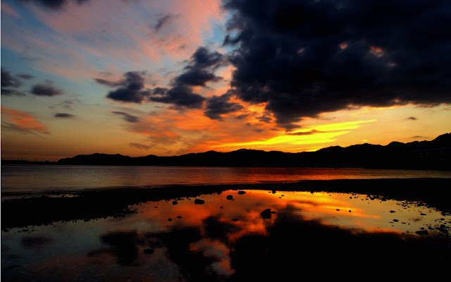 Watery planet  from Chrome web store to be run with OffiDocs Chromium online