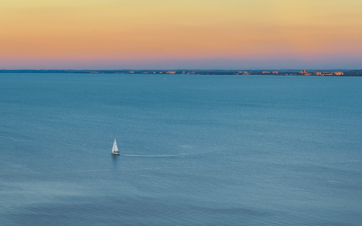 White sailboat  from Chrome web store to be run with OffiDocs Chromium online