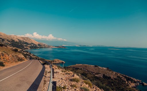 Winding road next to the long beach  from Chrome web store to be run with OffiDocs Chromium online