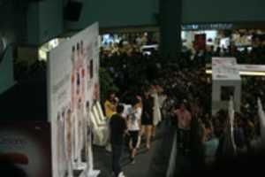 Free download S. H. E. At Causeway Point Singapore ( 7 Nov 09) free photo or picture to be edited with GIMP online image editor