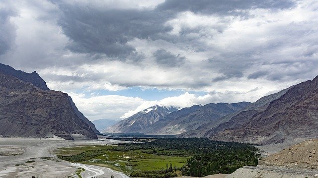 Gratis download Shigar Valley Skardu Himalaya gratis foto om te bewerken met GIMP gratis online afbeeldingseditor