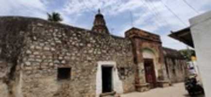 Free download SHIRAHATTI SHRI LAXMI NARAYANA TEMPLE , LAGOO WADA, FORT SHIRAHATTI free photo or picture to be edited with GIMP online image editor
