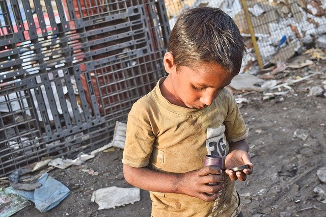 تحميل مجاني للأحياء الفقيرة طفل فقير الهند h4zp صورة مجانية ليتم تحريرها باستخدام محرر الصور المجاني على الإنترنت GIMP
